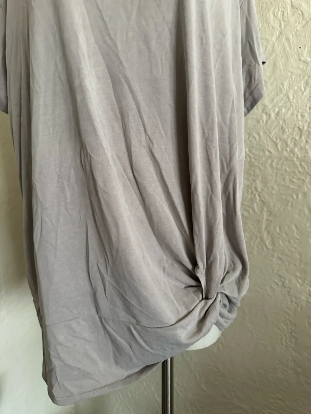 Torrid Knit Cupro Knot Front Tee Atmosphere Neutral Top Shirt 3 - Picture 3 of 9
